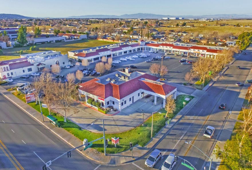 Commercial Real Estate Loans For Retail Strip Centers Pioneer Realty Capital